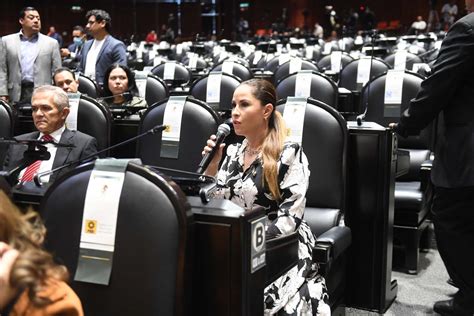 Senadoras Gina Andrea Cruz Blackledge Y Estrella Rojas Loreto Durante