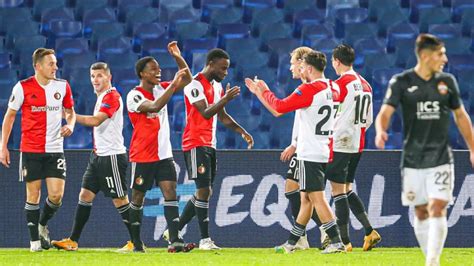 Stand Feyenoord Doet Goede Zaken In Groep K Fr Fans Nl