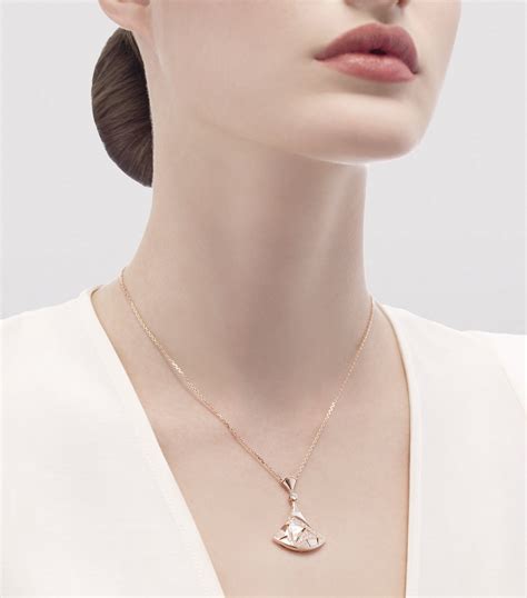 Bvlgari Rose Gold Mother Of Pearl And Diamond Divas Dream Necklace