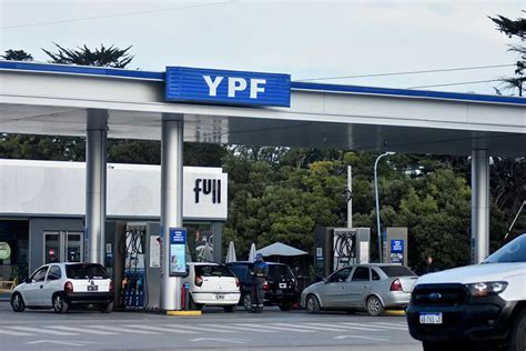 YPF Aplica Un Aumento Del 30 En Los Precios De Los Combustibles En