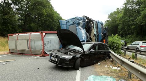 A27 Wieder Frei Sperrung Nach Tanklaster Chaos Aufgehoben