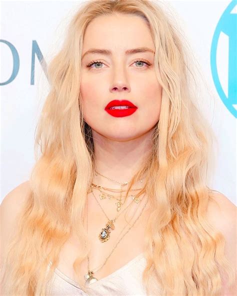 Me Gusta Comentarios Amber Heard Source Amberheardsource En