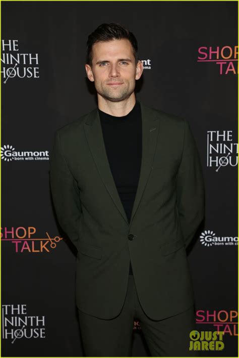 Kyle Dean Massey Suits Up For The Premiere Of His New Christmas Movie Photo 4361139 Ashley