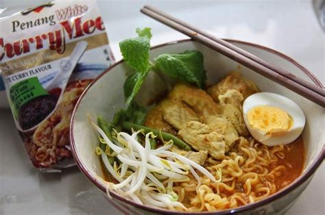 IBUMIE PENANG WHITE CURRY MEE INSTANT NOODLE FRAGRANT SPICY RICH