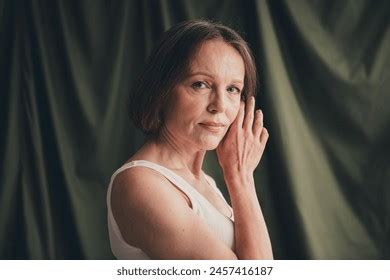 Femme Mature Sexy R Sultats Mille Dimages Libres De Droits De Photos De Stock Et D