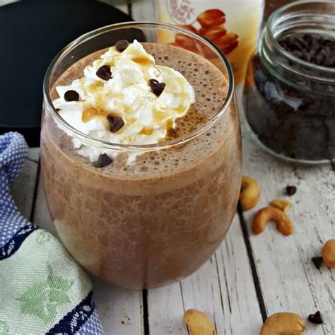 How To Make A Delicious Salted Caramel Mocha Protein Smoothie Recipe