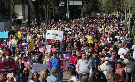 Más de 6 mil marchan contra Reforma Electoral de AMLO en Tijuana