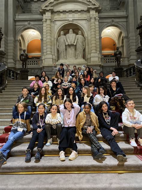 Jeunes Ambassadrices Et Ambassadeurs Des Droits De LEnfant En Visite