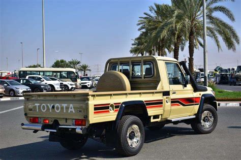 Model Toyota Land Cruiser Single Cab Pickup Edition Lx V L