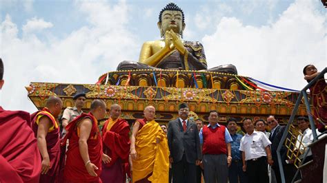 Bhumchu Festival 2023 - နေ့စွဲ၊ သမိုင်း၊ အဓိကဆွဲဆောင်မှုများ | Adotrip