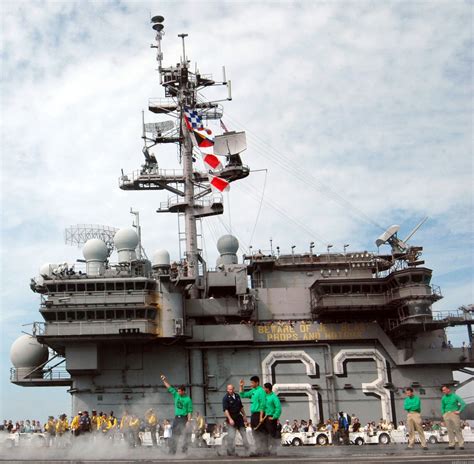 Uss Kitty Hawk Cva Cv 63 Aircraft Carrier Us Navy Aircraft Carrier