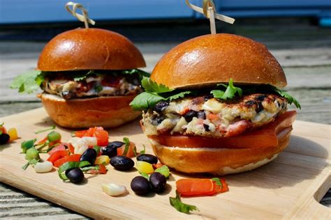 Healthy Recipe: Smoky Veggie Burger Sliders | PhillyVoice