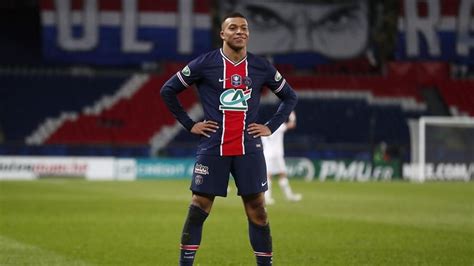 Kylian Mbapp Height Kylian Mbappe Age Height Weight Biography Net