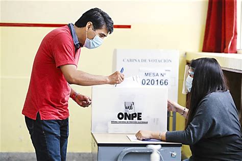 Elecciones se desarrollarán en la fecha prevista asegura la ONPE