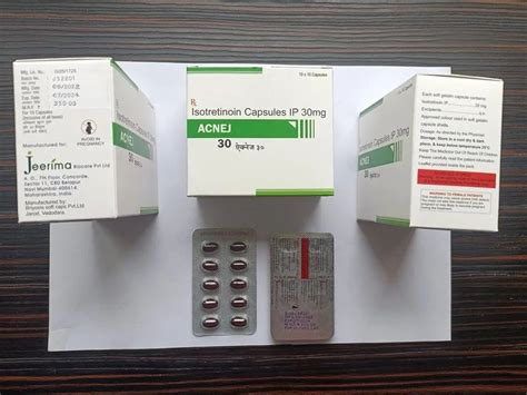 Finished Product ACNEJ Isotretinoin Capsules 30 Mg Packaging Size