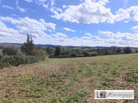 À vendre Terrain constructible 4079 m² situé à Pionsat 63330