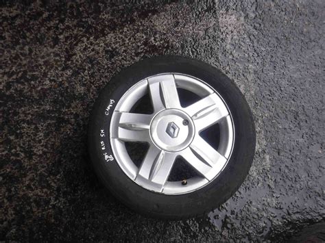 Renault Clio Mk2 2001 2006 Campus Alloy Wheel 185 55 15 5mm Tread 8200760342 Store Renault