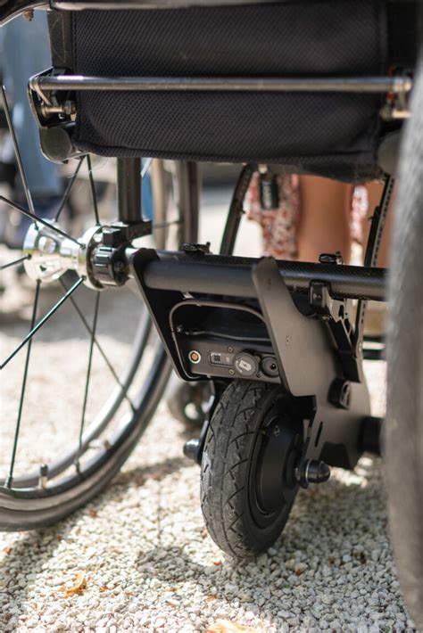 Motorisations Pour Fauteuils Roulants Yomper Enjo Fauteuil