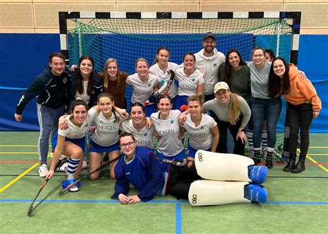 Siegreicher Spieltag der 2 Höchster Hockeydamen Höchster Tennis und