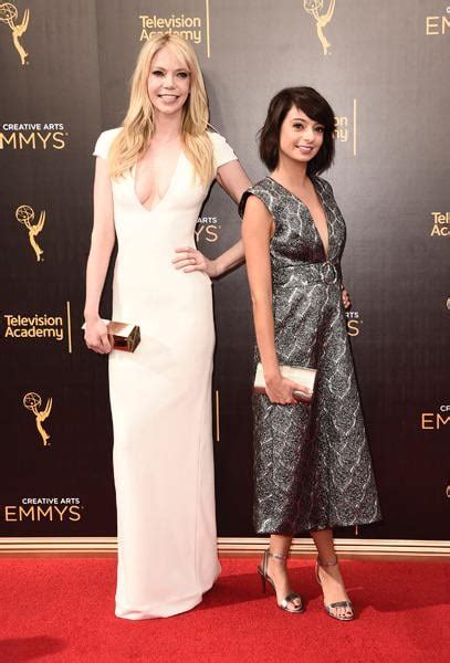 Riki Lindhome And Kate Micucci R Gentlemanboners