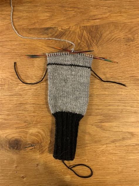 einfache ferse anleitung zum socken stricken für anfänger in 10