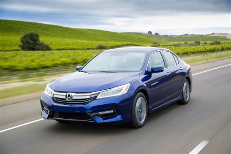 Honda Accord Hybrid Review Carrrs Auto Portal