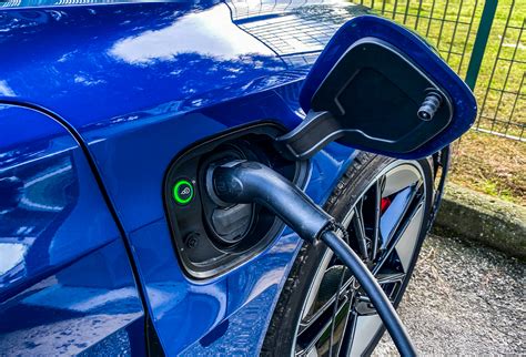 Incentivi Auto 2024 Tra Fondi Per Le Elettriche Esauriti In Poche Ore E Risorse Ancora Disponibili