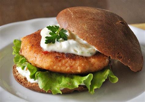 Mini Hamburguesas De Pescado Con Sal Y Azucar