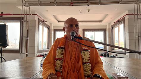 Gambhira Lila Puri Bhakti Ashraya Vaisnava Swami YouTube