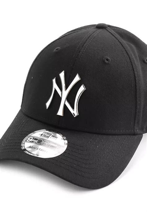 Jual New Era New York Yankees Forty Tone Metal Badge Original