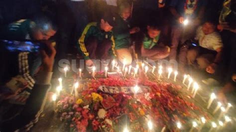 Tragedi Kanjuruhan Suporter Psms Gelar Aksi Seribu Lilin Kami