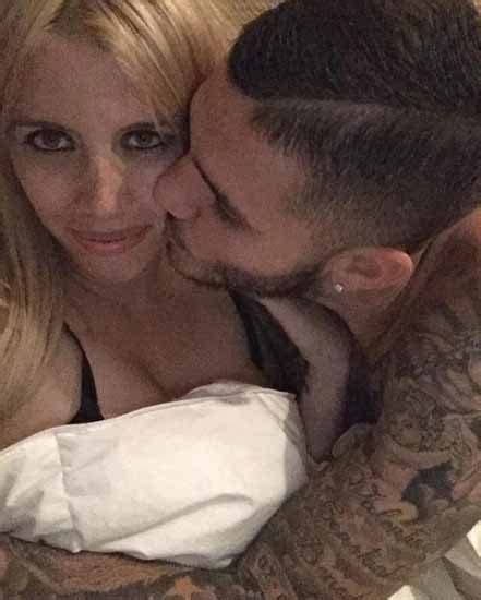 Wanda Nara è di nuovo incinta mentre Mauro Icardi litiga con lInter