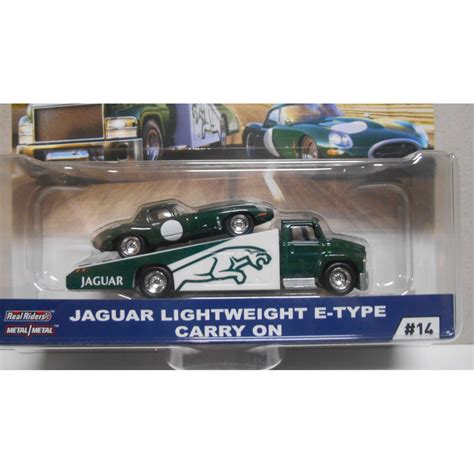 JAGUAR E TYPE LIGHTWEIGHT CARRY ON TEAM TRANSPORT N HOT WHEELS PREMIUM BCN STOCK CARS