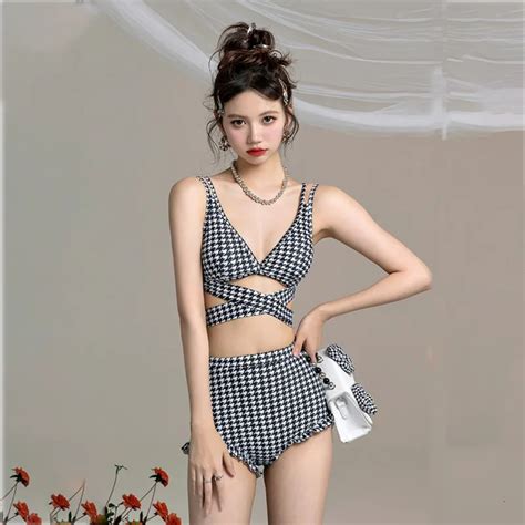 Jual Hellobare Beachcomber Bikini Satu Set Nyaman Dipakai Swimsuit Baju Renang Wanita Motif