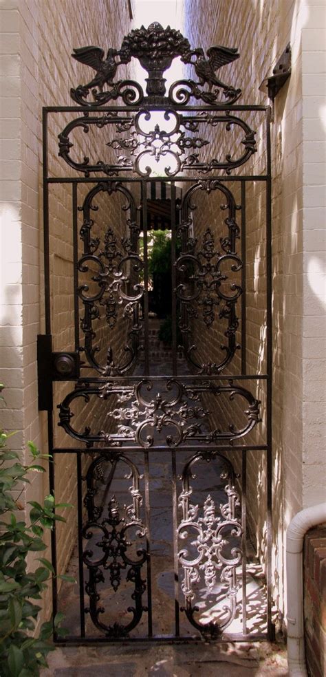 Pin By Beverley Grimolfson On Cast Iron Gates Iron Garden Gates Iron