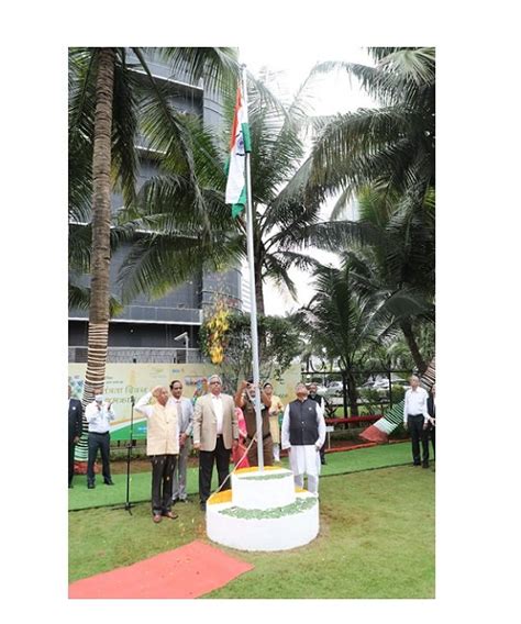 Bank Of India Celebrates Independence Day With Traditional Fervor Pomp