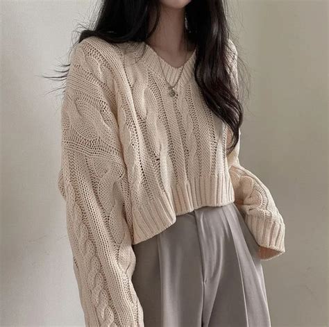 Piwonia V Neck Long Sleeve Plain Cable Knit Sweater Yesstyle In