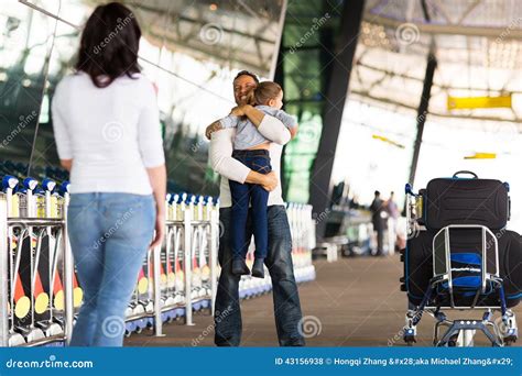 Family Reunion Airport Stock Photo - Image: 43156938