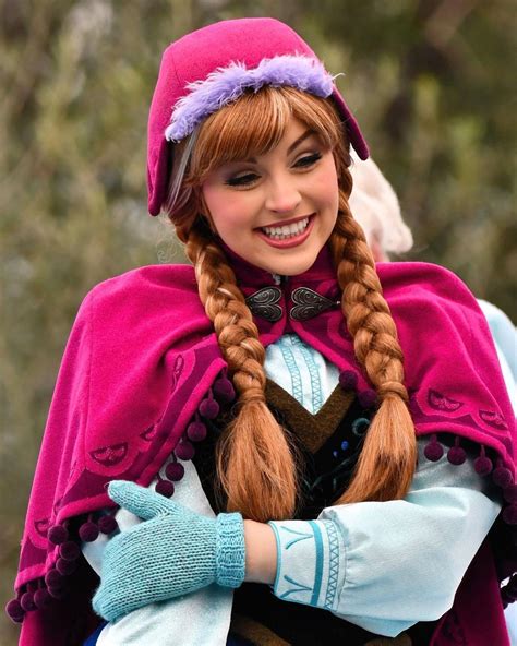 Pin By Trh On Anna Face Character Face Characters Winter Hats