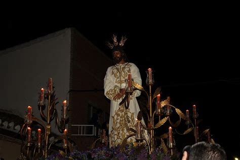 Gran Afluencia De P Blico En La Procesi N De Jes S Cautivo Que Ha