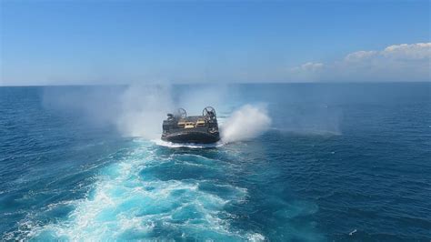 Dvids Video Uss Bataan Conducts Lcac Operations