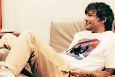 Louis Tomlinson Umumkan Konser Di Indonesia Simak Harga Tiket Dan Seat