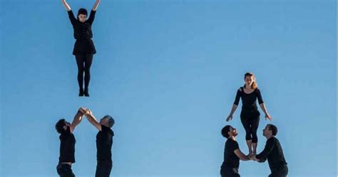 Vaison La Romaine Vaison Danses La Danse Acrobatique Avec M Bius