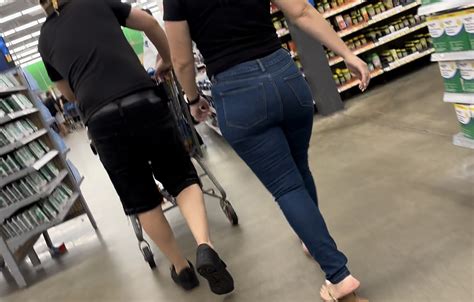 Bubble Butt Mexican Milf Tight Jeans Tight Jeans Forum