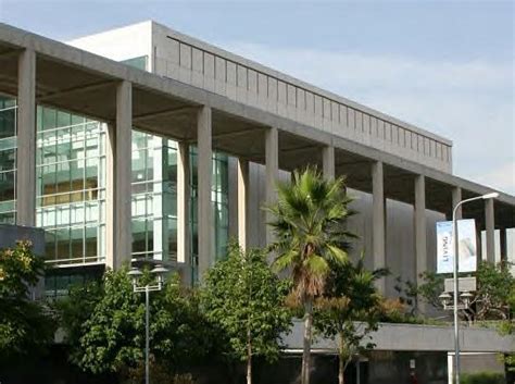 Ahmanson Theatre (Los Angeles, 1969) | Structurae