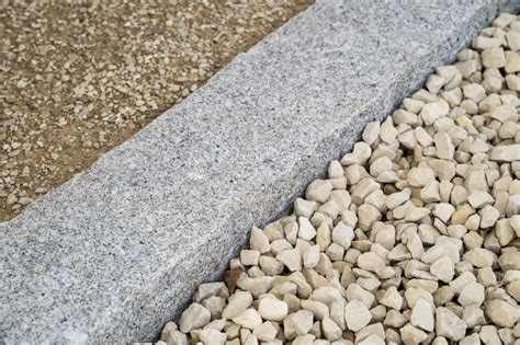 Highly Durable And Attractive Granite Kerb Stones Oxford And Aylesbury