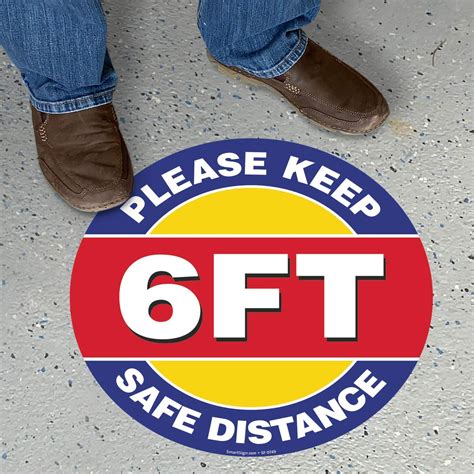 Smartsign Please Keep 6ft Safe Distance Anti Slip Adhesive Floor Sign