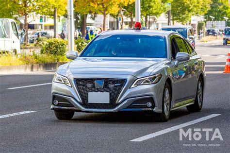 徹底解説覆面パトカーの見分け方一般車との違いは ナンバーでわかる 車種や特徴をまるごとチェック 画像ギャラリー No 7