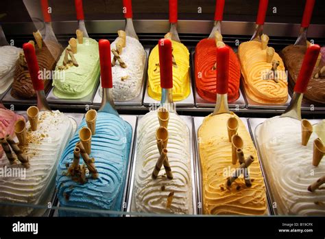 COLORFUL ITALIAN GELATI (ICE CREAM FLAVORS Stock Photo - Alamy