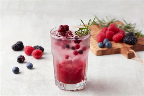 Coquetel de frutas 10 receitas incríveis e sem álcool